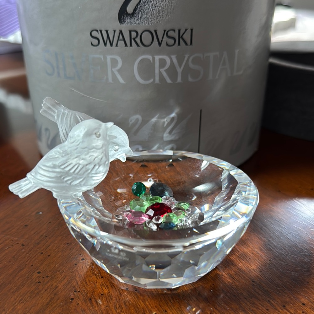 Swarovski Crystal Feathered Beauties Bird Bath (Retired Piece)